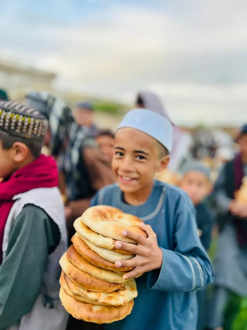 Ekmek dağıtımı, Afganistan