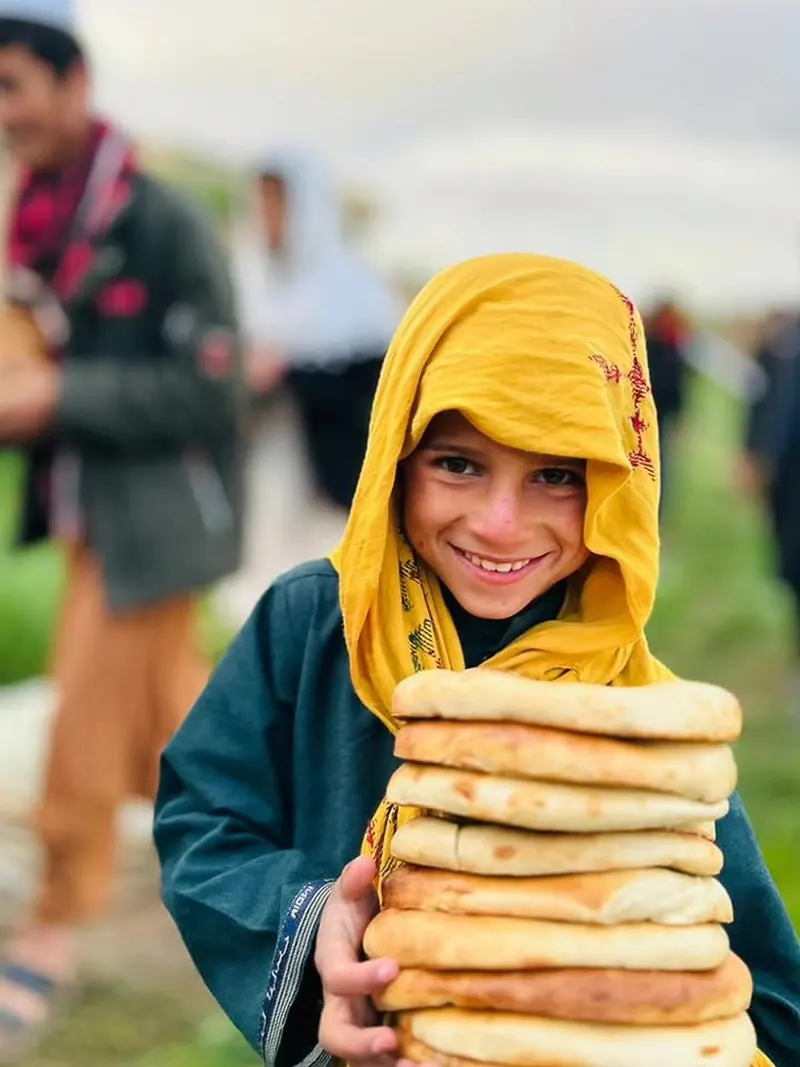 Ekmek dağıtımı, Afganistan